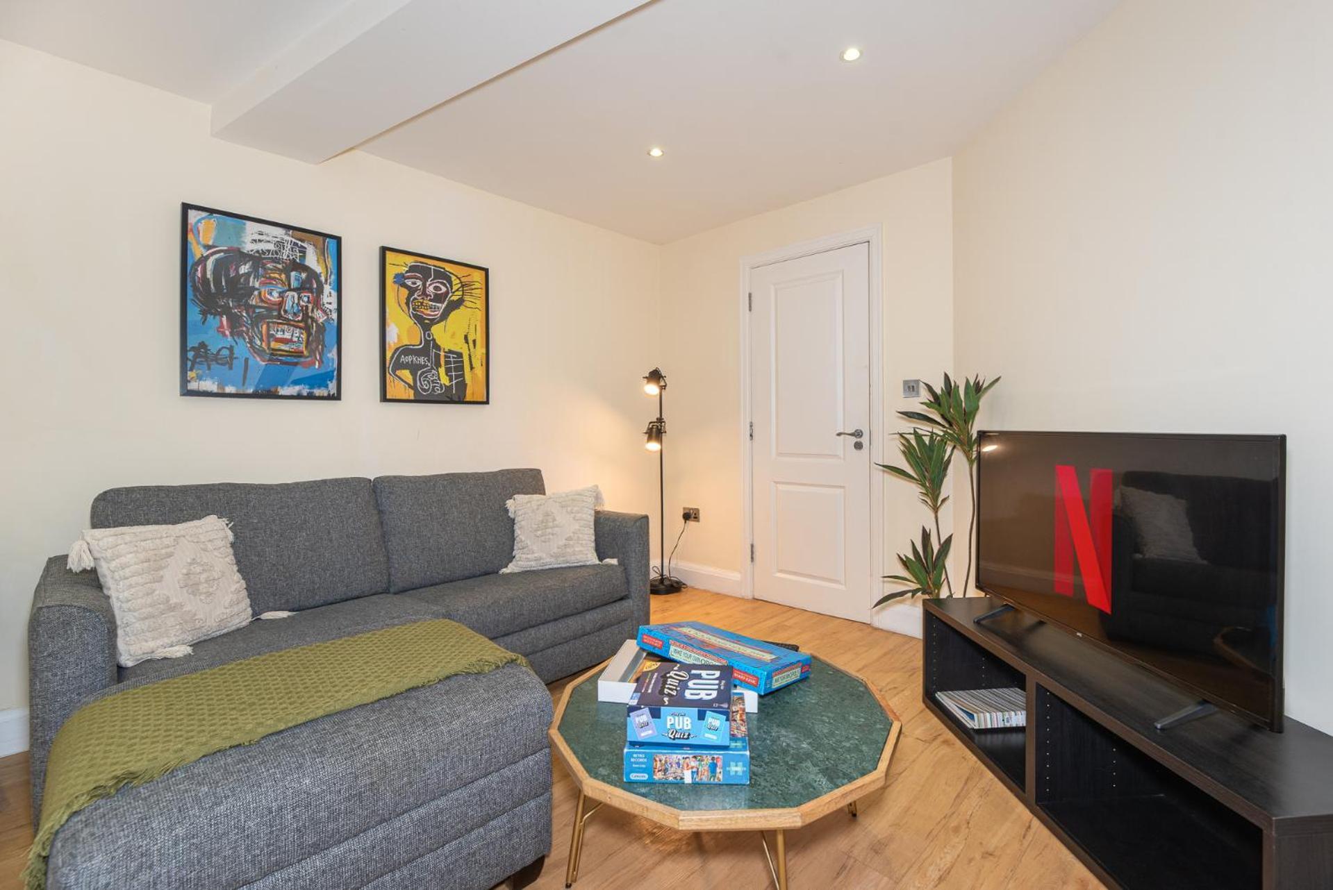3 Bedroom Apartment With Private Terrace In Pimlico, Westminster, Victoria لندن المظهر الخارجي الصورة