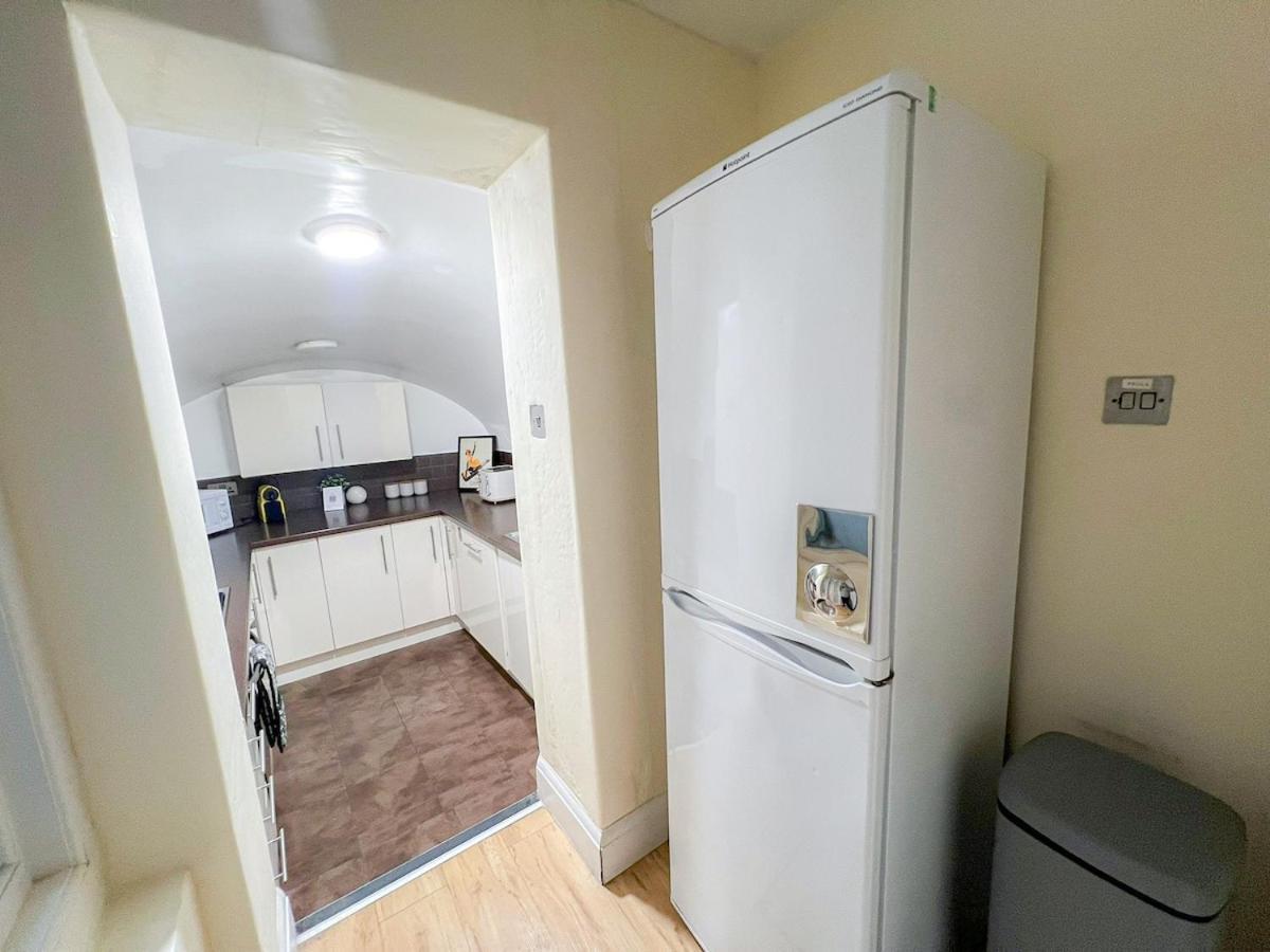 3 Bedroom Apartment With Private Terrace In Pimlico, Westminster, Victoria لندن المظهر الخارجي الصورة